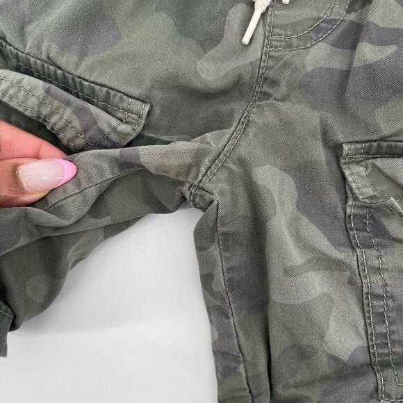 Cat & Jack Boys Camo Cargo Shorts Size S (6/7) Pull-On Drawstring Knee Length - Picture 5 of 10